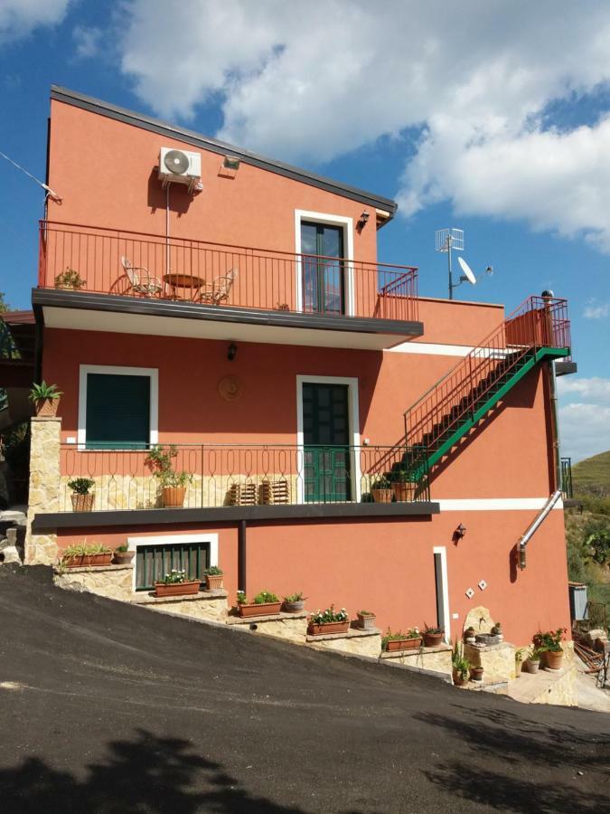 Le Stelle Di Casa Leonardo Villa Castelmola Exteriör bild